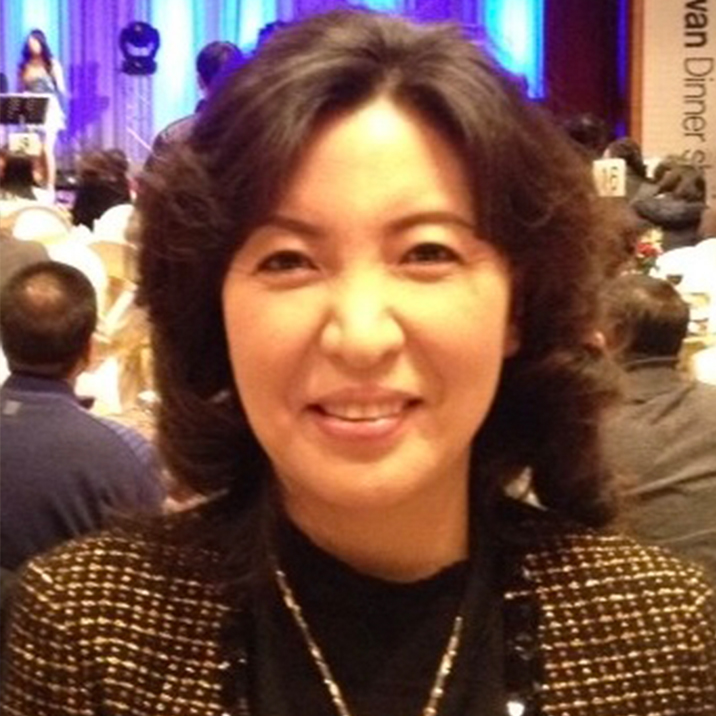 Jang, Evelyn장에블린